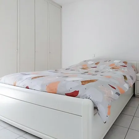 1 Bedroom Cozy In アパート オステンド